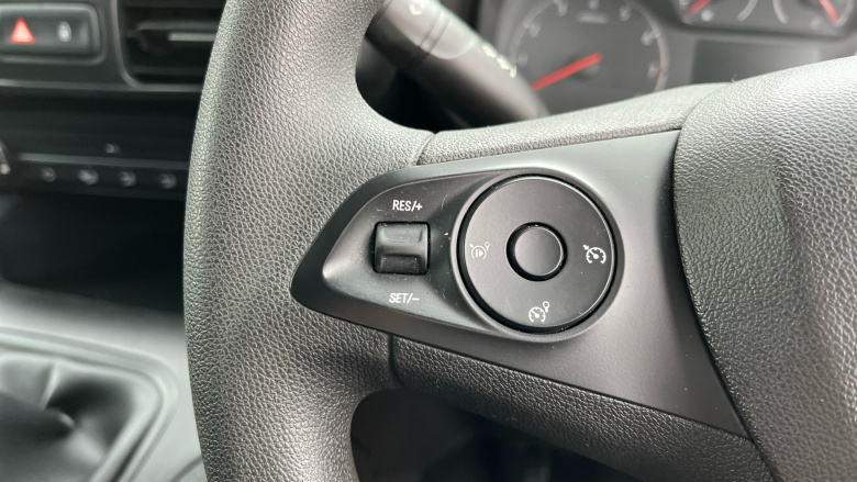 Vauxhall Combo Cargo Combo L1 Diesel 2300 1.5 Turbo D 100ps H1 Sportive Van